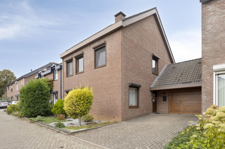 Nymphenhof 4