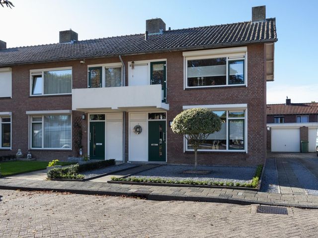 Schuttebeemd 48, Weert