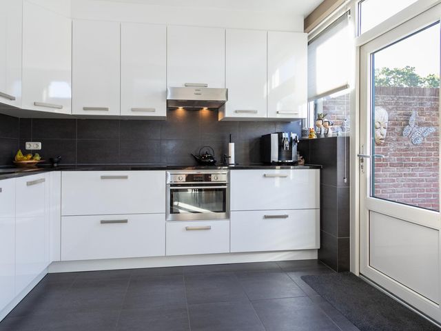 Schuttebeemd 48, Weert