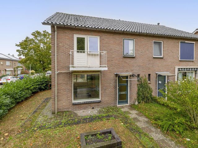 President Kennedystraat 12, Steenwijk