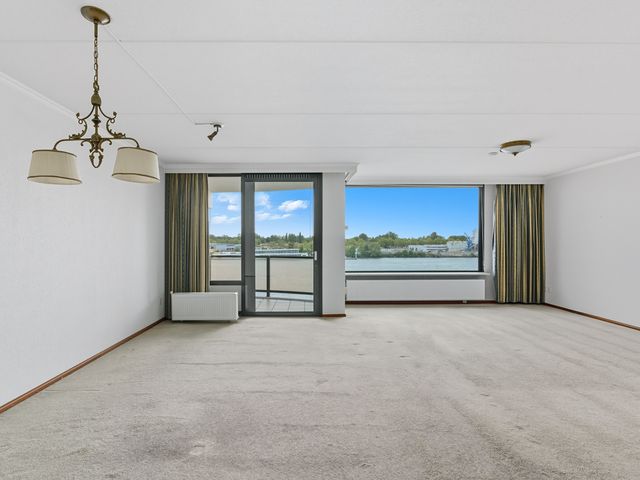 Pontonniersweg 438, Papendrecht