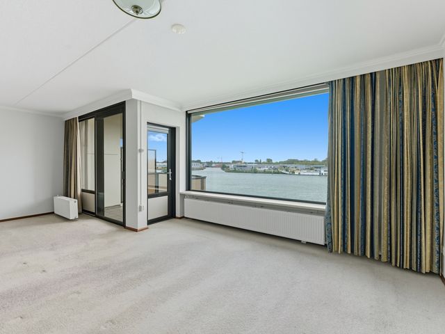 Pontonniersweg 438, Papendrecht