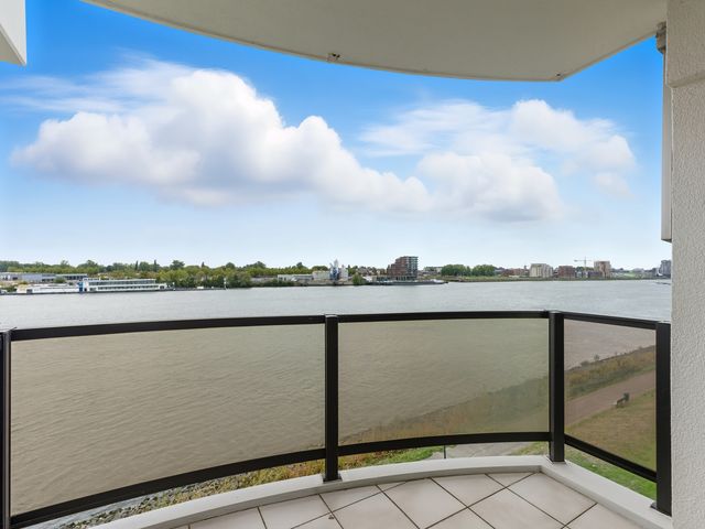 Pontonniersweg 438, Papendrecht