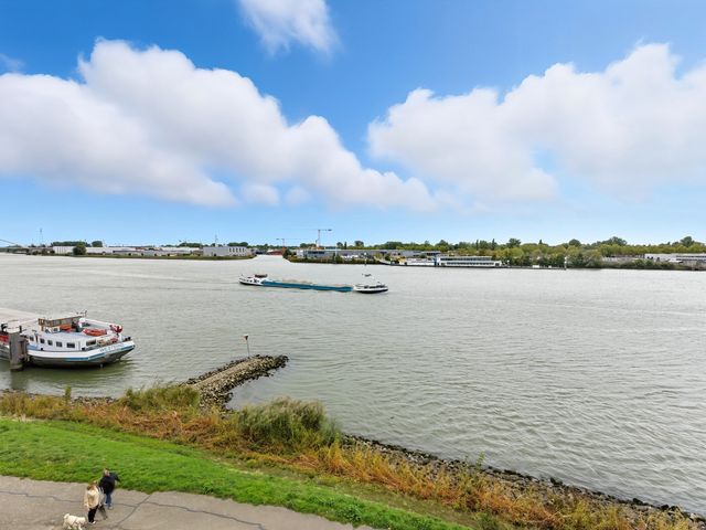 Pontonniersweg 438, Papendrecht