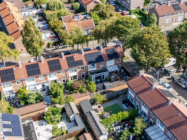 Tolstraat 18, Voorschoten