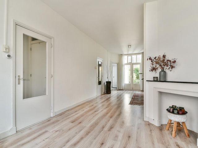 Johannes Camphuijsstraat 180, 'S-Gravenhage