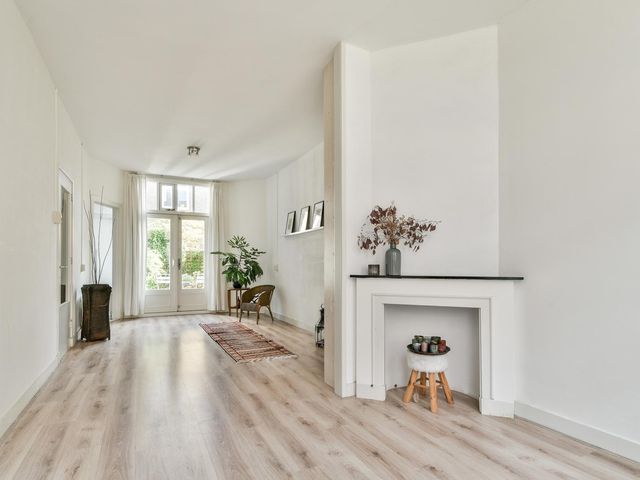 Johannes Camphuijsstraat 180, 'S-Gravenhage