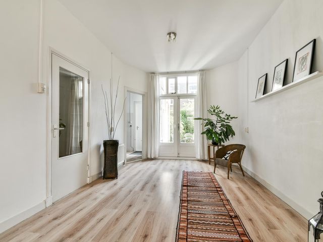 Johannes Camphuijsstraat 180, 'S-Gravenhage
