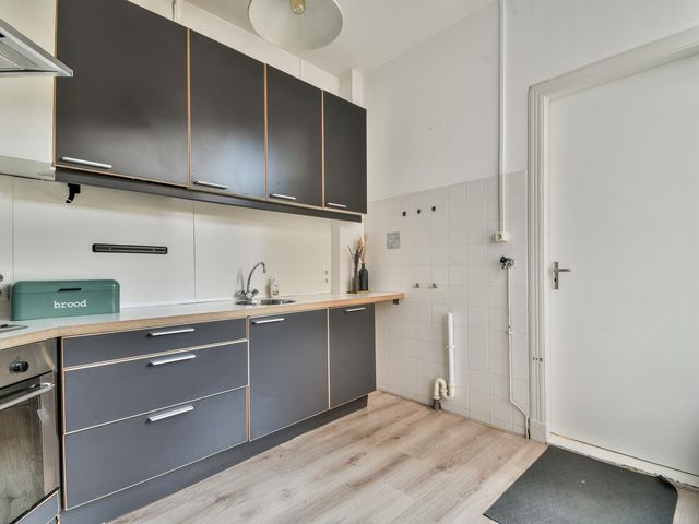 Johannes Camphuijsstraat 180, 'S-Gravenhage