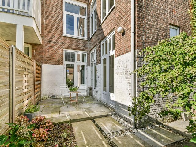 Johannes Camphuijsstraat 180, 'S-Gravenhage