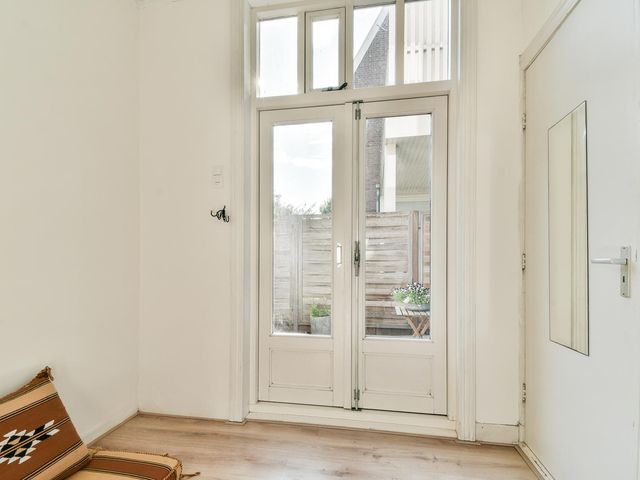 Johannes Camphuijsstraat 180, 'S-Gravenhage