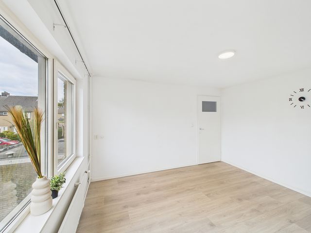 Lorentzlaan 84, Terneuzen