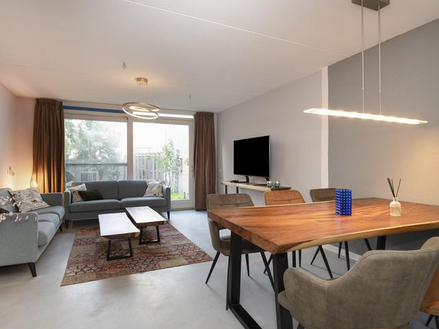 Jac Thijssedomein 8, Maastricht