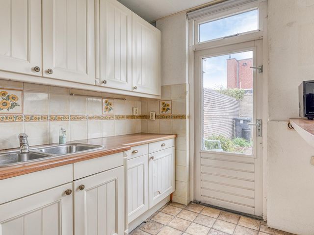 Sint Benedictusstraat 30, Oosterhout