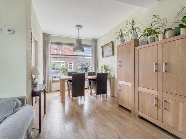 Pastoor Oomenlaan 22, Prinsenbeek