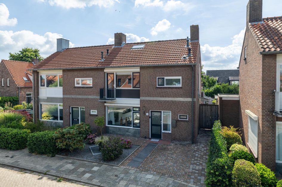 Deken Maeslaan 3