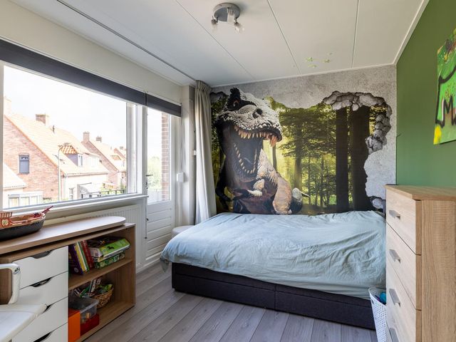 Deken Maeslaan 3, Prinsenbeek