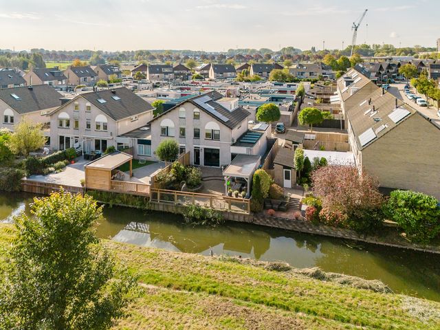 Nijlstraat 56, Spijkenisse