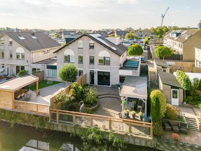 Nijlstraat 56, Spijkenisse