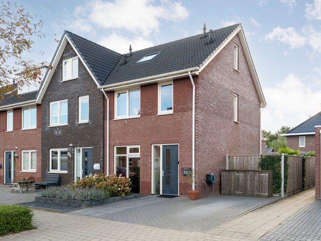De Maten 15, Gramsbergen