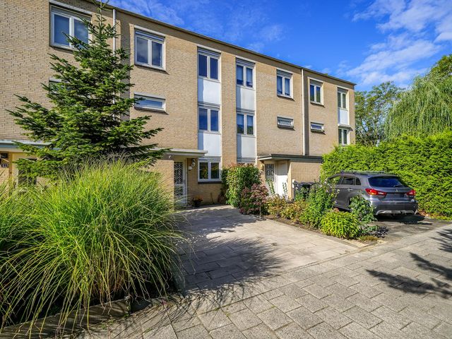 Tielerwaard 63, Rotterdam