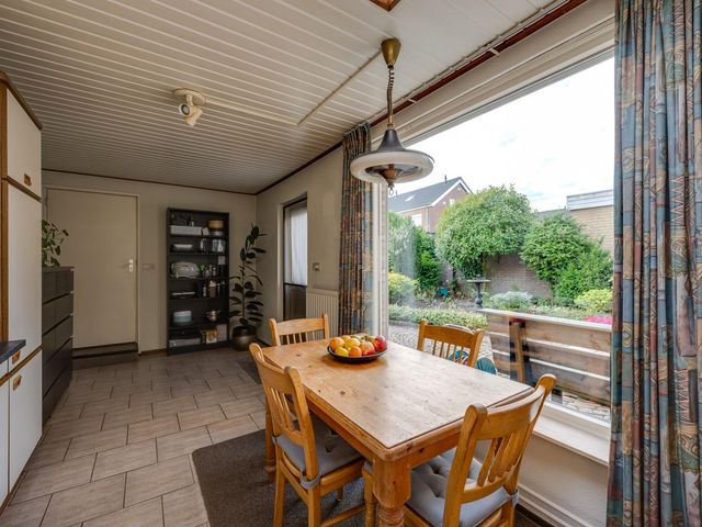 Bovendonksestraat 43, Hoeven
