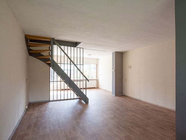 Vagerveld 52, Nieuw-Vennep