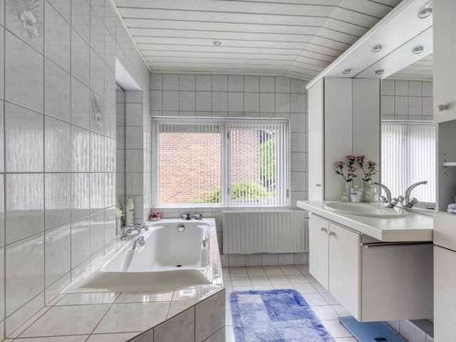 Wooldrikshoekweg 80, Enschede