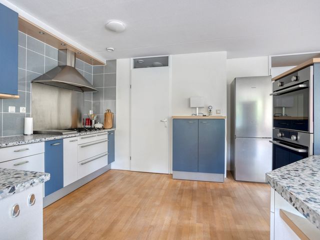 Mies Ruthplaats 22, Leiden