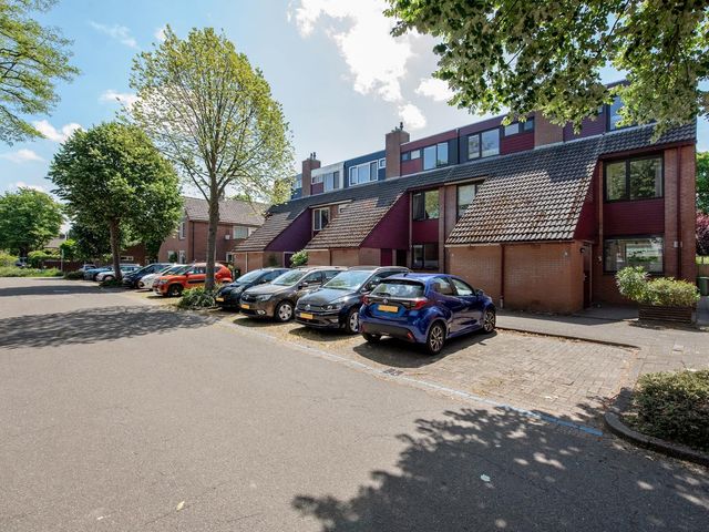 Esmoreitschouw 5, Zoetermeer