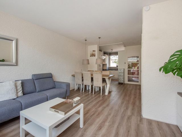 Esmoreitschouw 5, Zoetermeer