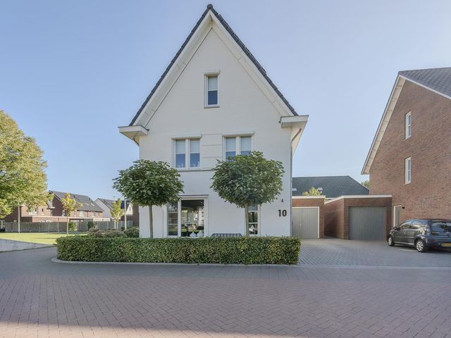 Menso Altinghof 10, Hoogeveen
