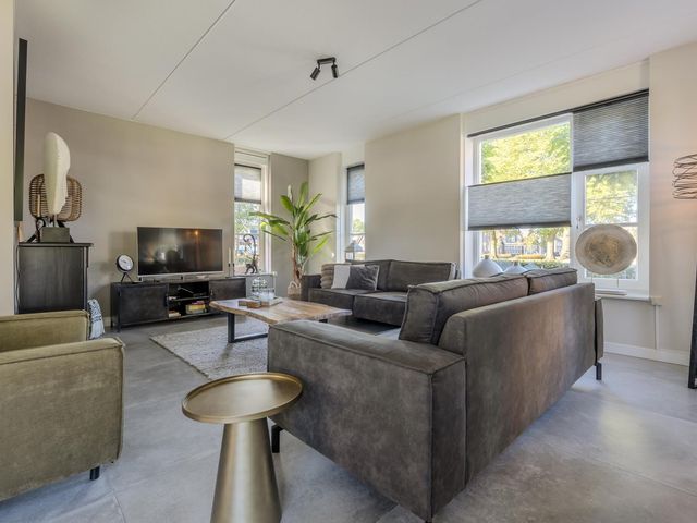Menso Altinghof 10, Hoogeveen