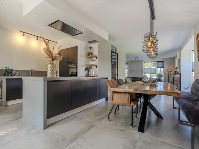 Menso Altinghof 10, Hoogeveen