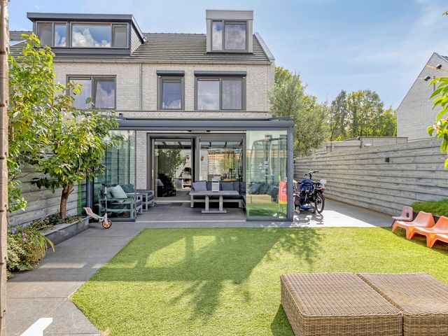 Anna Maria Van Cappellenpark 77, Capelle aan den IJssel
