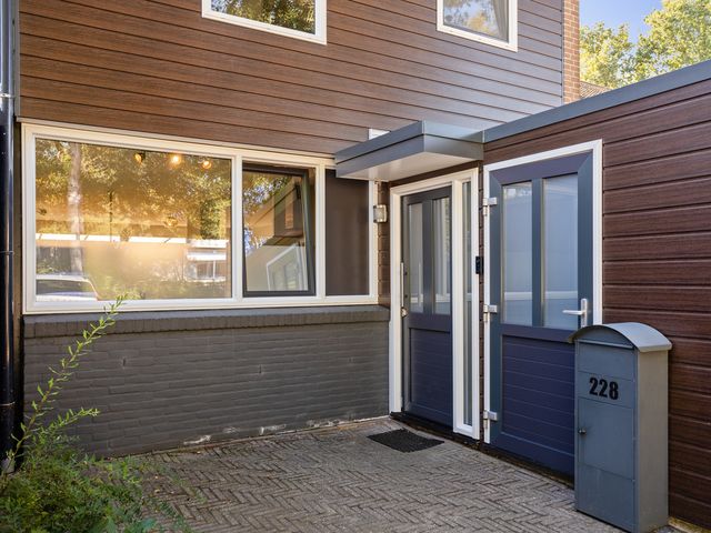 Ruinerbrink 228, Emmen