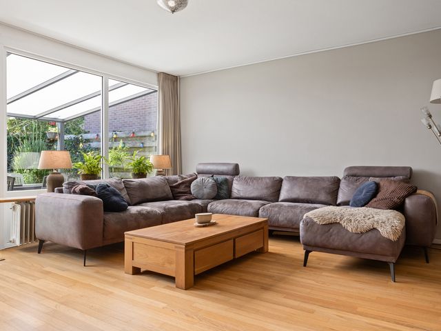 Ruinerbrink 228, Emmen