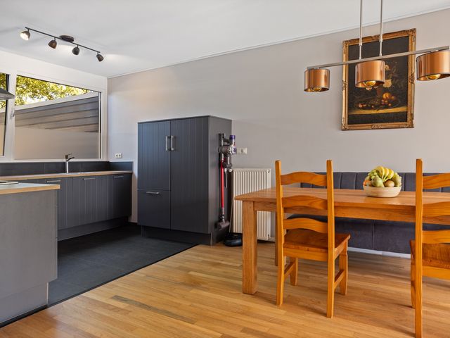 Ruinerbrink 228, Emmen