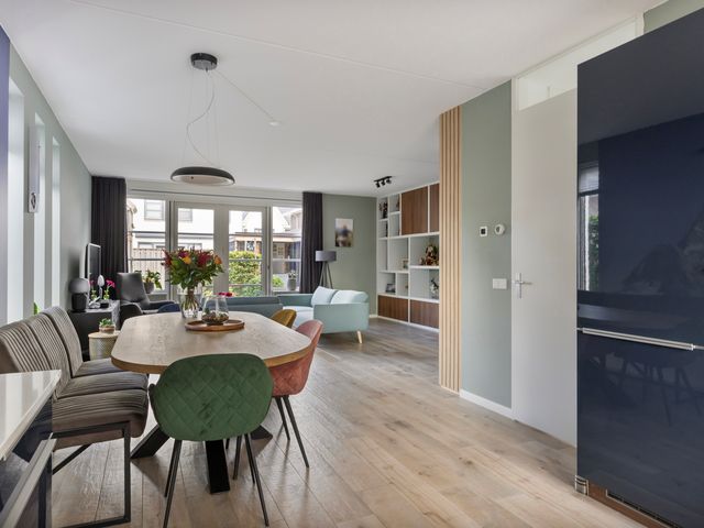 De Klompenmaker 15, Rijswijk (NB)