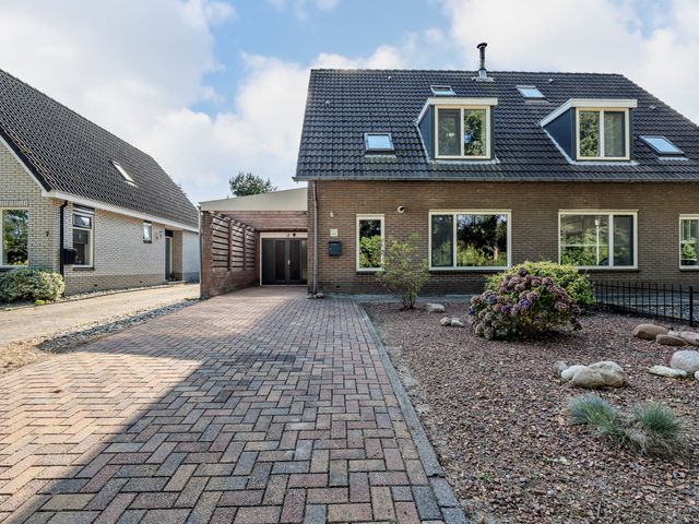 De Houtwal 6, Veendam