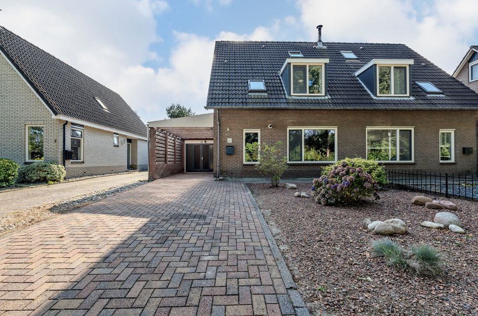 De Houtwal 6