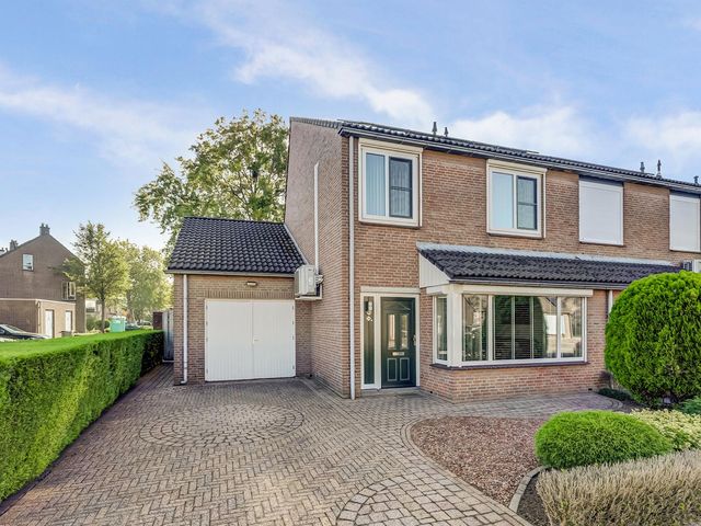 Hoogmeer 1208, Wijchen