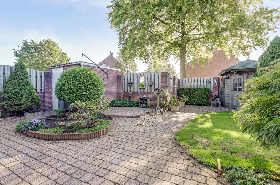 Hoogmeer 1208