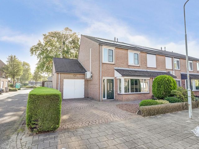 Hoogmeer 1208, Wijchen