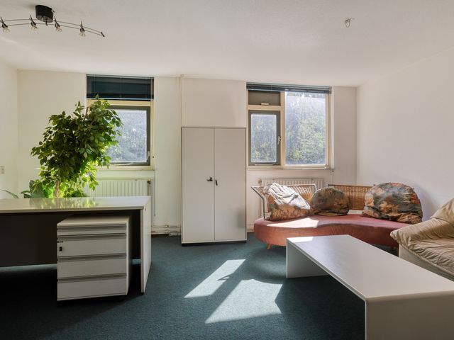 Zwaluwhof 15, Stadskanaal