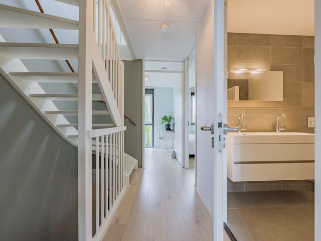 Witte Emille 8, Huissen