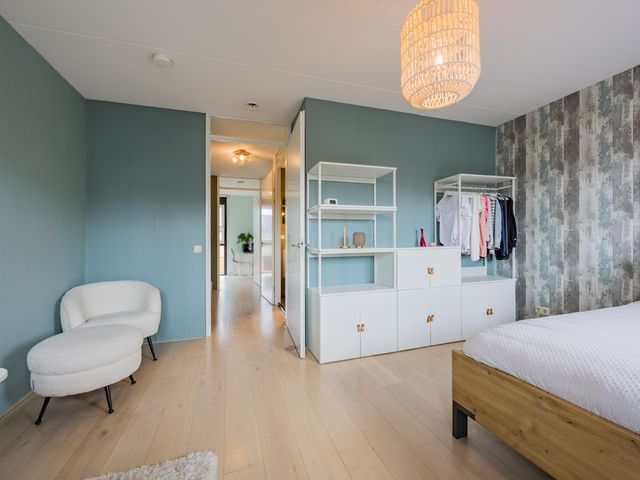 Witte Emille 8, Huissen
