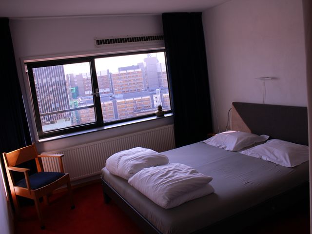 Bargelaan 100, Leiden