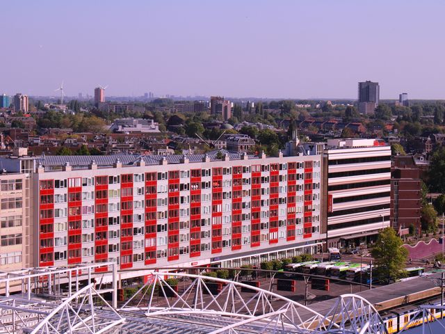 Bargelaan 100, Leiden