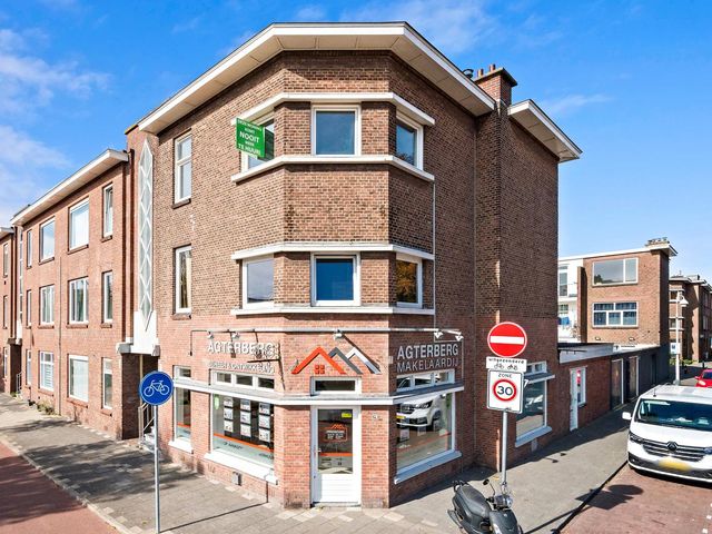 Escamplaan 73, 'S-Gravenhage
